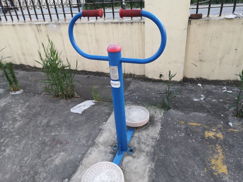 扭腰器