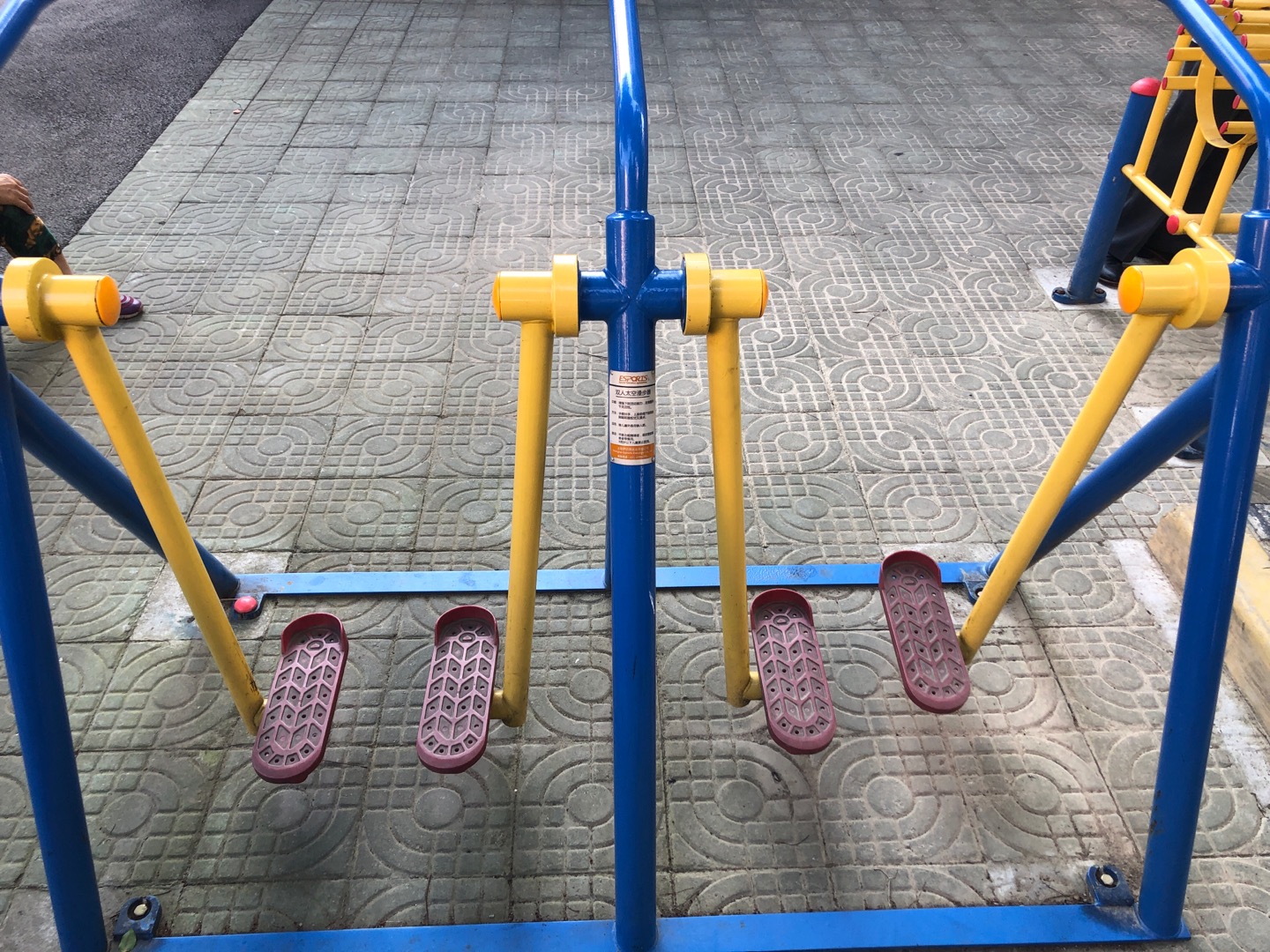雙人漫步器