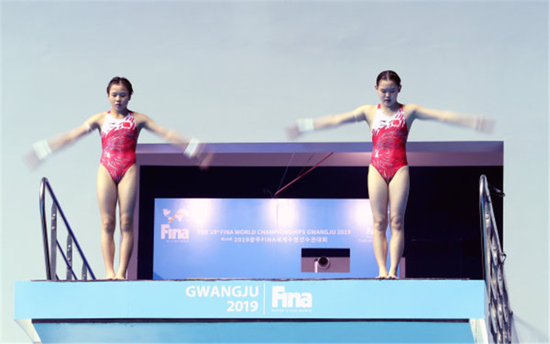 游泳世錦賽女子雙人10米臺(tái)中國(guó)獲十連冠